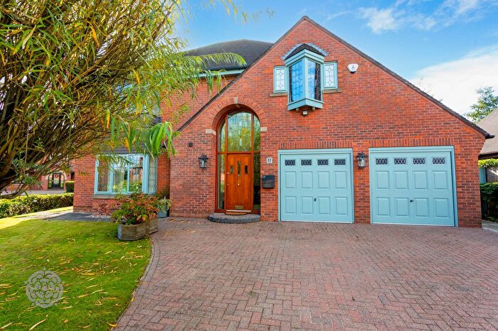 4 Bedroom Detached House For Sale In The Highgrove, Bolton, BL1