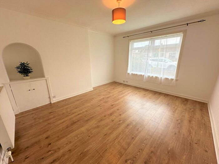 2 Bedroom Flat To Rent In Kinloch Park, Carnoustie, DD7