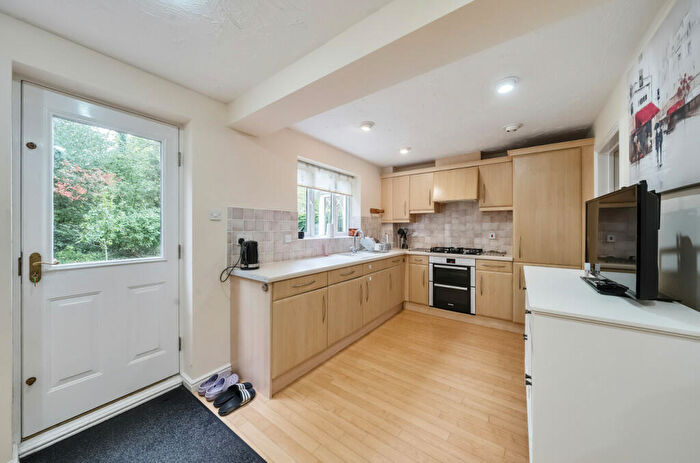 4 Bedroom Detached House For Sale In Lynams, Church Crookham, Fleet, GU52