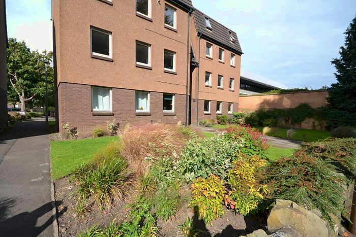 2 Bedroom Flat To Rent In Glenogle Road, Edinburgh, EH3