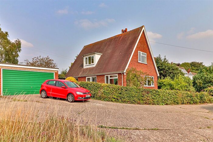 3 Bedroom Chalet For Sale In Lower Byfield, Monks Eleigh, Ipswich, IP7