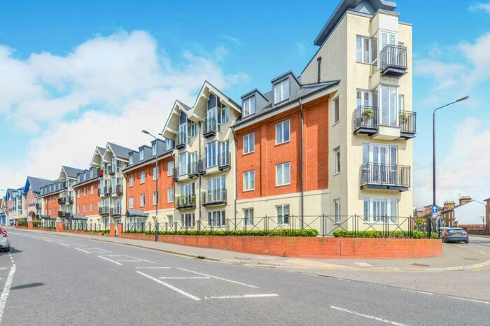 2 Bedroom Apartment To Rent In London Road, AL1