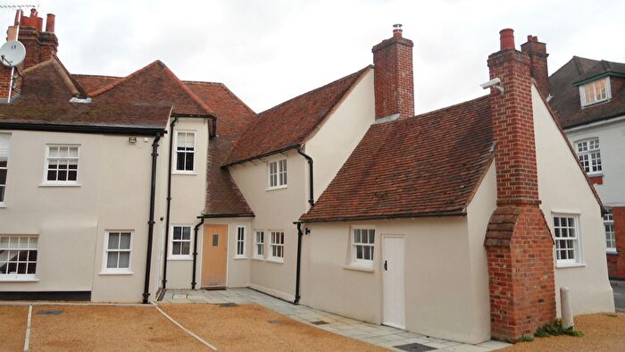 2 Bedroom Maisonette To Rent In Peerage House, High Street, Ingatestone, Essex, CM4