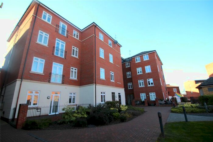 2 Bedroom Flat To Rent In Gorcott Lane, Dickens Heath, Shirley, Solihull, B90