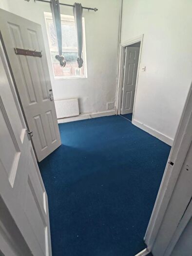 1 Bedroom Flat To Rent In Elgin Road, Seven Kings, Ilford, IG3