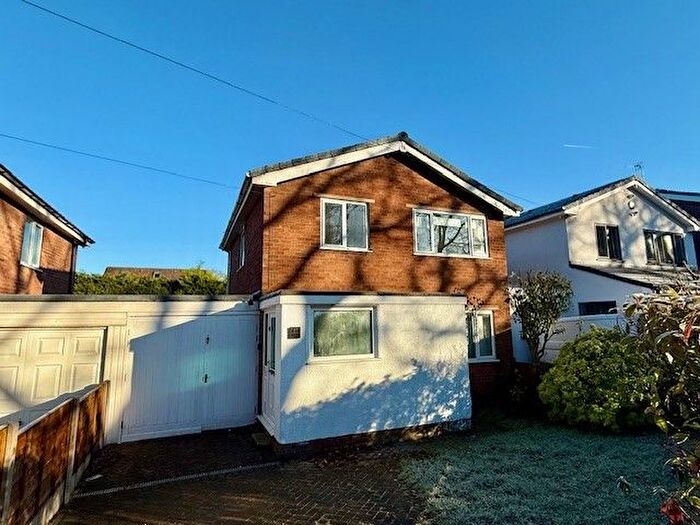 3 Bedroom Detached House To Rent In Altrincham Road, Wilmslow, SK9