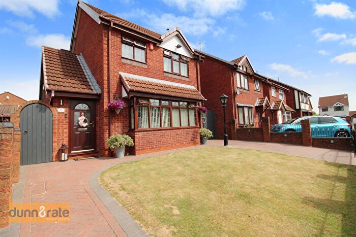3 Bedroom Detached House For Sale In Tallis Grove, Birches Head, Stoke-On-Trent, ST1