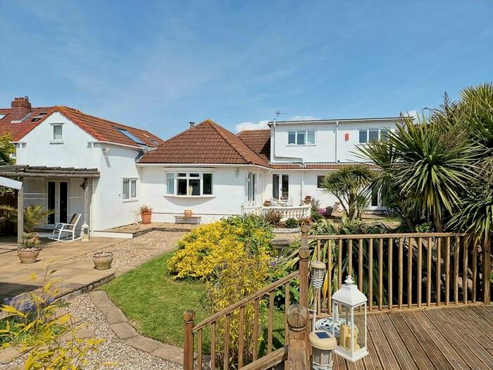 4 Bedroom Semi-Detached House For Sale In Wolvershill Road, Banwell, Weston Super Mare, BS29
