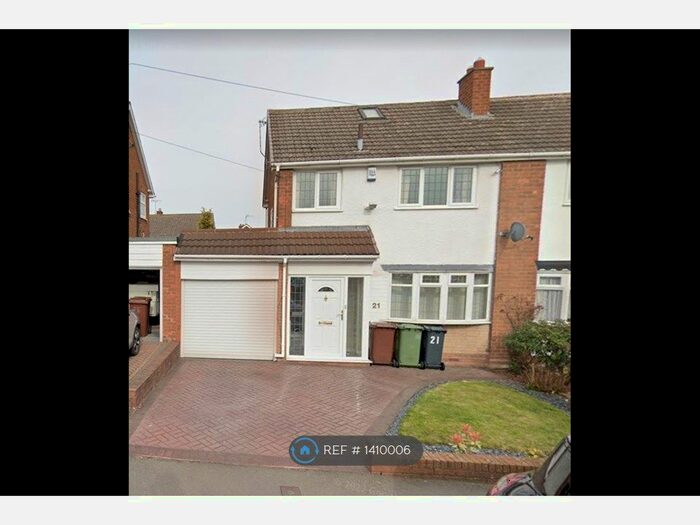 3 Bedroom Semi-Detached House To Rent In Lothians Road, Pelsall, Walsall, WS3