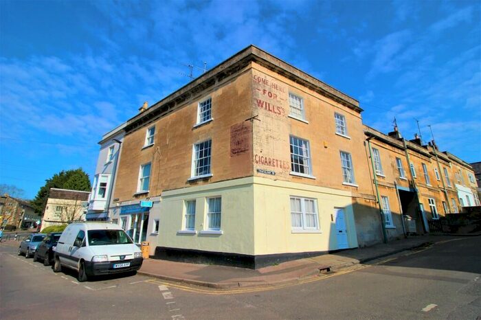 4 Bedroom Maisonette To Rent In Trafalgar Road, Bath, BA1