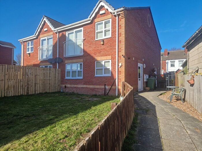 2 Bedroom Semi-Detached House To Rent In Sandringham Court, Streethouse, Pontefract, WF7