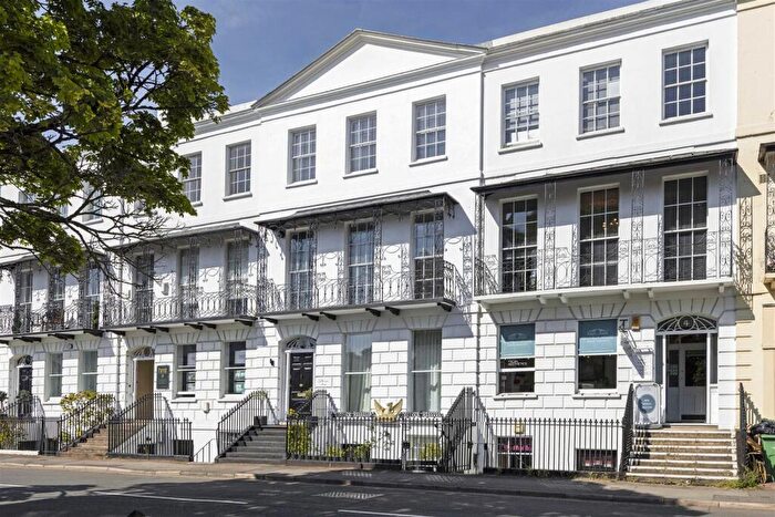 6 Bedroom Town House For Sale In Crescent Terrace, Cheltenham, GL50