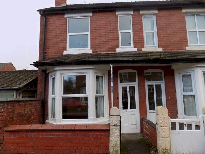 3 Bedroom End Of Terrace House To Rent In John Street, Stafford, ST16