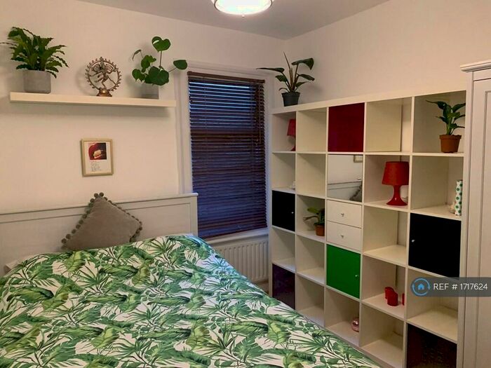 1 Bedroom Flat To Rent In Scales Road, London, N17