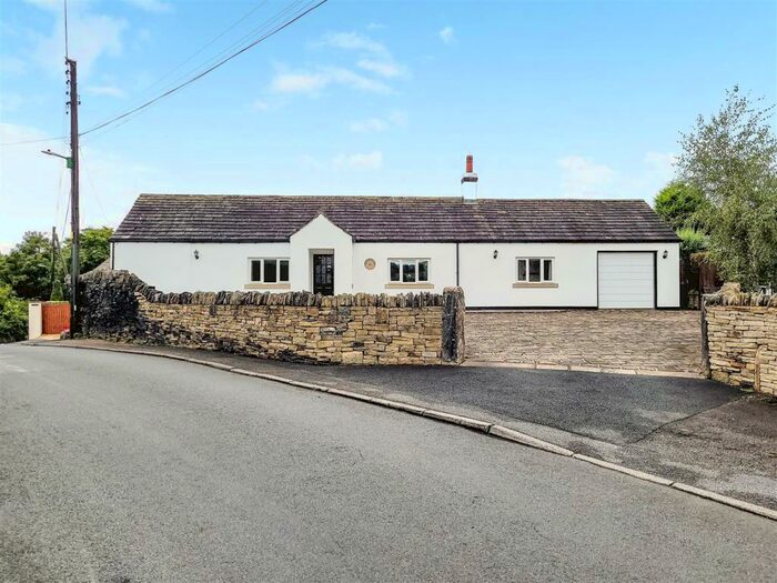 2 Bedroom Bungalow To Rent In Stafford Hill Lane, Kirkheaton, Huddersfield, HD5