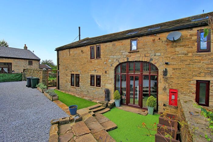 6 Bedroom Detached House For Sale In Hainworth, Keighley, West Yorkshire, BD21