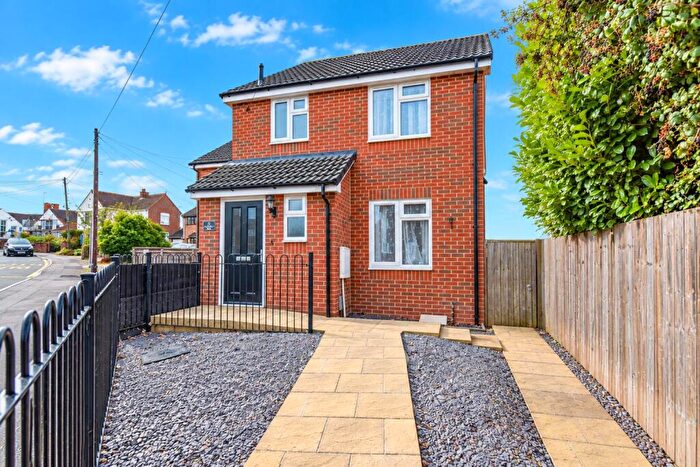 3 Bedroom Semi Detached House For Sale In Gloucester Road, Newtown, Berkeley, GL13