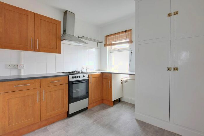 1 Bedroom Flat To Rent In Ermine Road, Hoole, Chester CH2