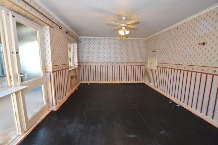 2 Bedroom End Of Terrace House For Sale In Ballard Estate, Four Lanes, Redruth, Cornwall, TR16