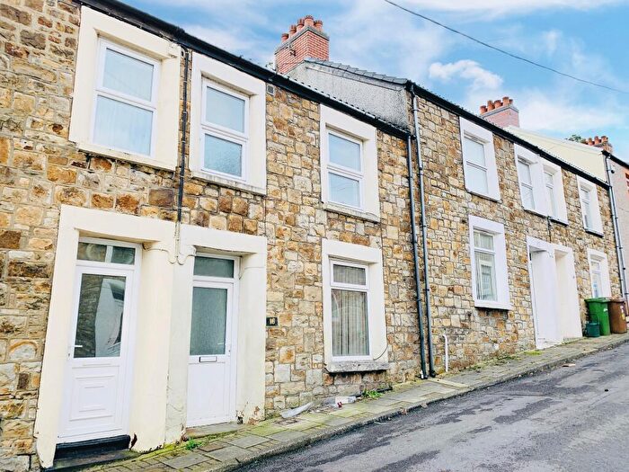 2 Bedroom Property To Rent In Reform Street, CF81