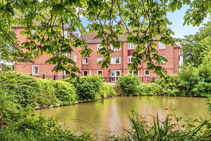 1 Bedroom Flat For Sale In Homehaven Court, Shoreham-By-Sea, BN43
