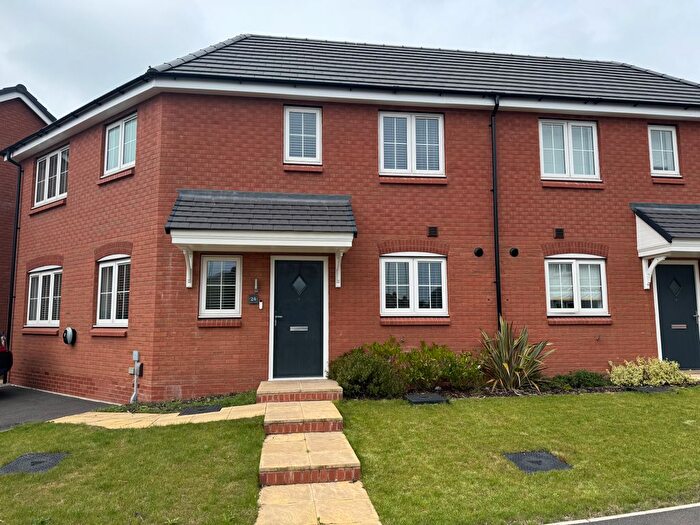 3 Bedroom Semi-Detached House To Rent In Calladine Way, Cannock, WS12