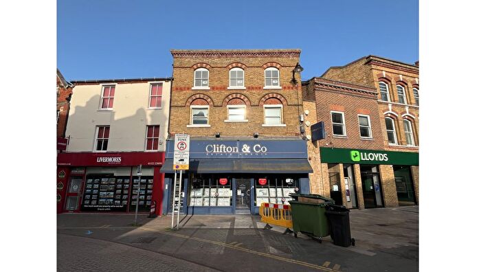 Property For Sale In High Street, Dartford, Greater London, DA1