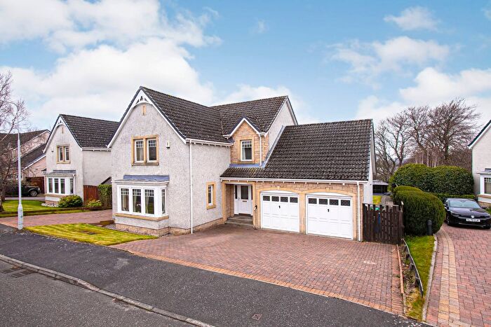 5 Bedroom Detached House For Sale In Logan Road, Torryburn, KY12