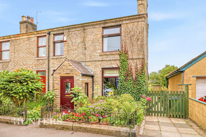 3 Bedroom End Of Terrace House For Sale In Calderbrook Road, Littleborough, OL15