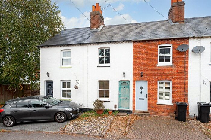 2 Bedroom Terraced House For Sale In Mount Pleasant, Wokingham, Berkshire, RG41