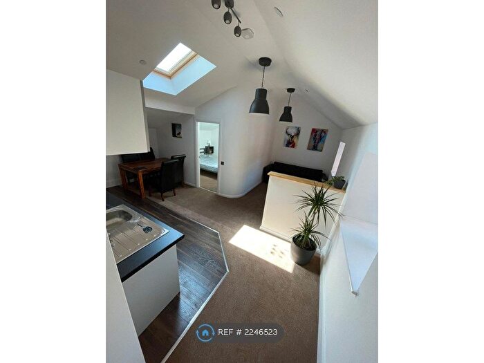 1 Bedroom Flat To Rent In Atlas Mill, Bolton, BL1