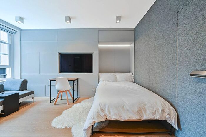 Studio For Sale In St Vincent Street, Marylebone, London, W1U
