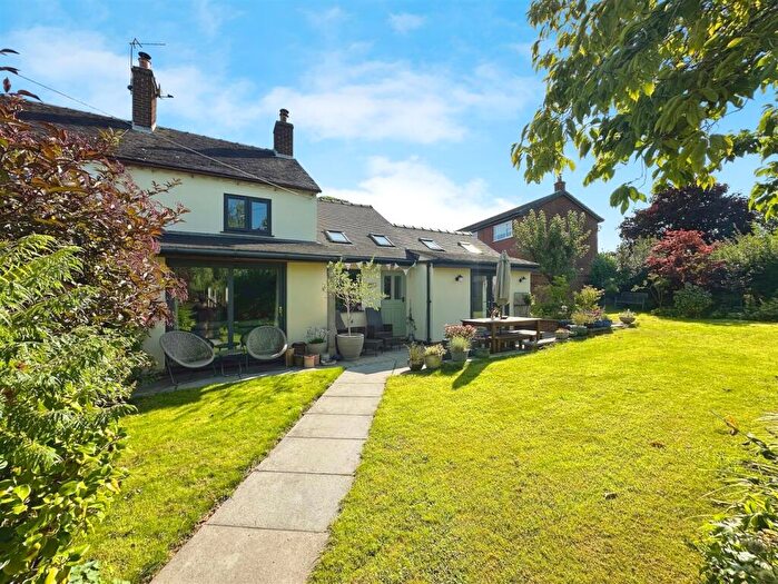 2 Bedroom End Of Terrace House For Sale In The Cottages, Hazles Cross, Kingsley, Stoke On Trent, ST10