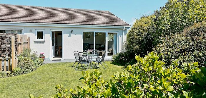 2 Bedroom Apartment To Rent In Trevone, PL28