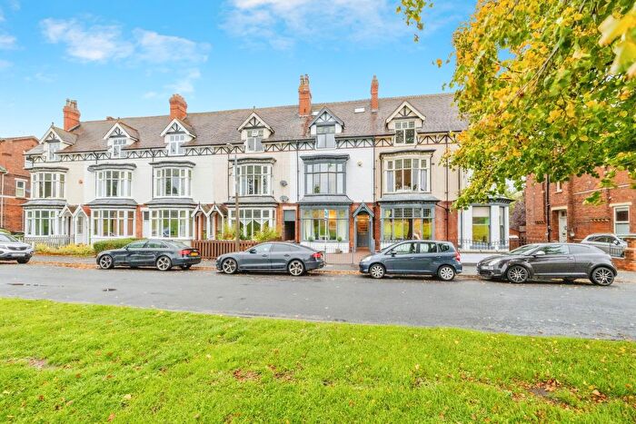 6 Bedroom Town House For Sale In South Park, Lincoln, LN5