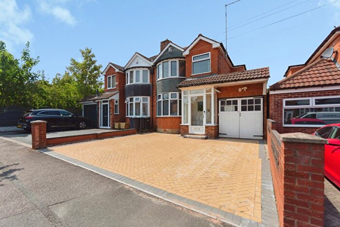 3 Bedroom Semi Detached House For Sale In Morestead Avenue, Birmingham, West Midlands, B26