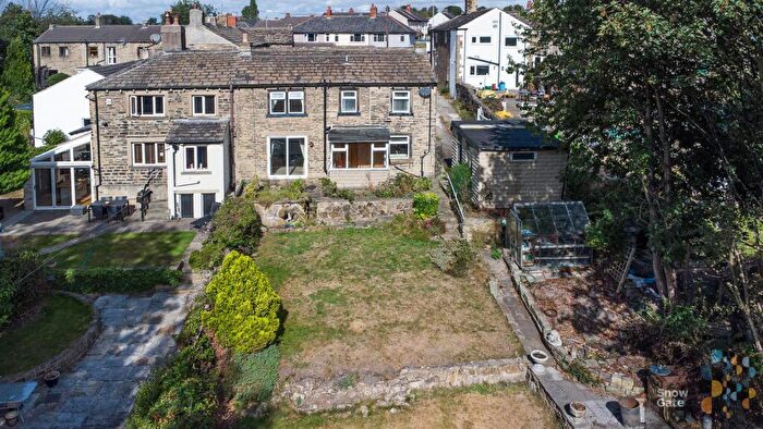 3 Bedroom House For Sale In South View, Kirkheaton, Huddersfield, HD5