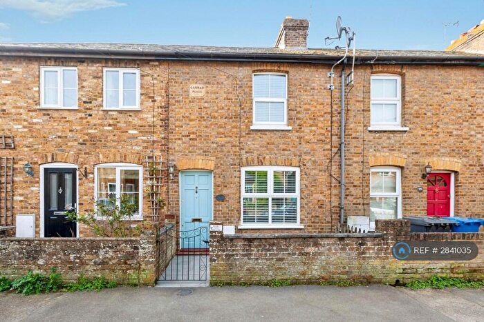 2 Bedroom Terraced House To Rent In Alma Road, Windsor, SL4