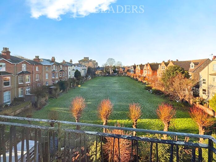 1 Bedroom Property To Rent In North Parade, Lowestoft, NR32