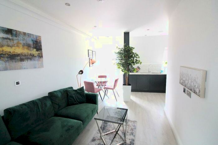 2 Bedroom Apartment To Rent In City Bridge Apartments, Glovers Court, Preston, PR1