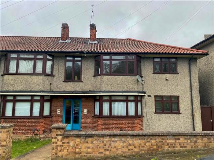 2 Bedroom Flat To Rent In Rowton Road, London, Greater London, SE18