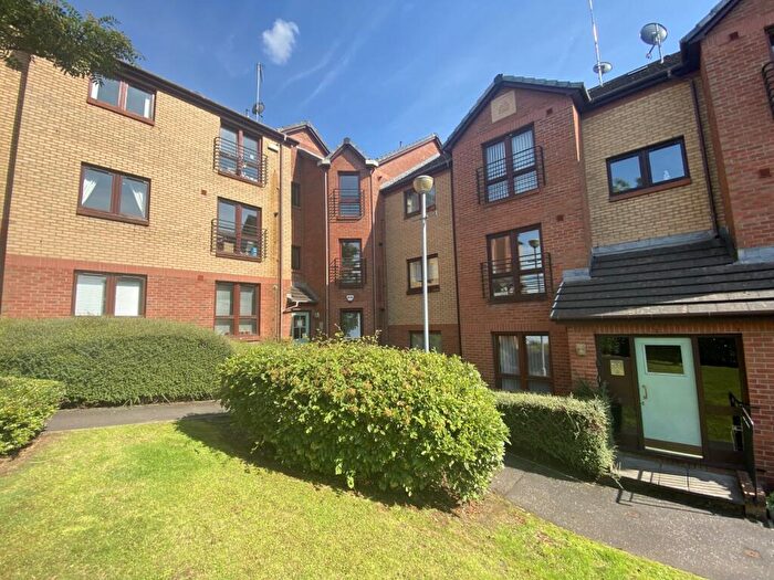 2 Bedroom Flat To Rent In Knightswood Court, Glasgow, G13