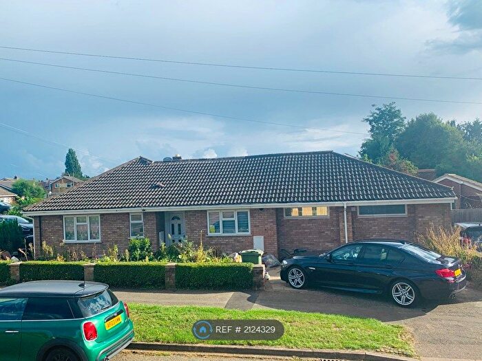 3 Bedroom Bungalow To Rent In St. Neots Road, Sandy, SG19