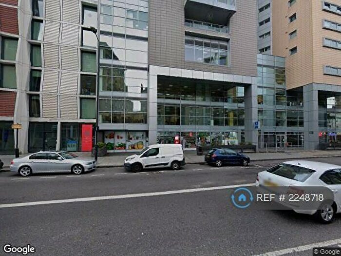 2 Bedroom Flat To Rent In Commercial Road, London, E1