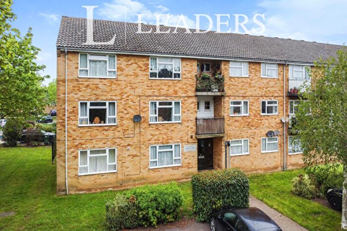 3 Bedroom Flat To Rent In Tweed Close, CO9