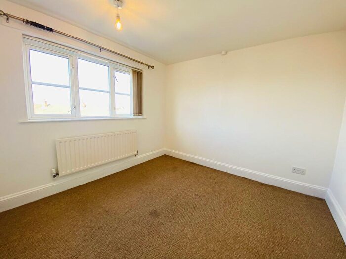 2 Bedroom Maisonette To Rent In Sand Martin Court, Kingfisher Way, Uttoxeter, ST14