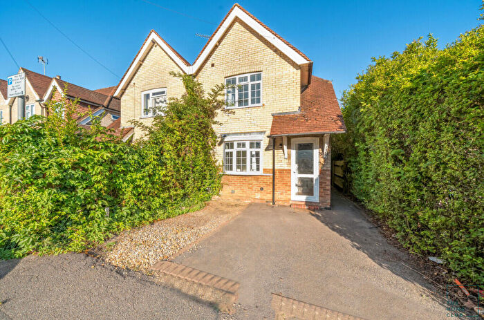 6 Bedroom Semi Detached House To Rent In Raymond Crescent, Guildford, GU2