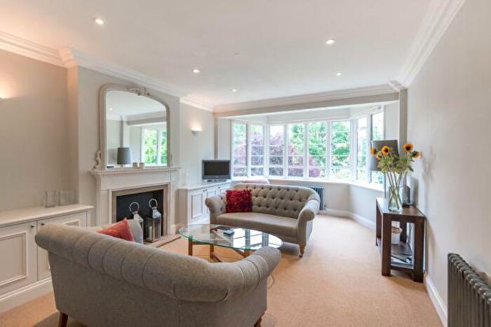 2 Bedroom Apartment To Rent In Belsize Court, Wedderburn Road, Hampstead, NW3