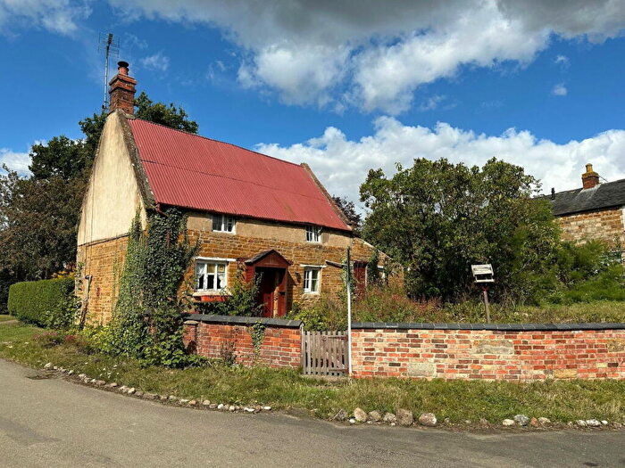 2 Bedroom Cottage For Sale In Brook Lane, Great Easton, Leicestershire, LE16