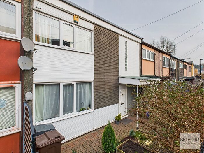 3 Bedroom Terraced House For Sale In Samuel Place, Sheffield, S2